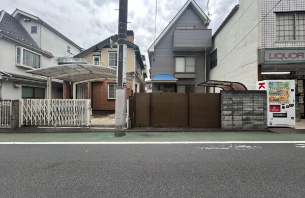 武蔵境駅徒歩６分！１５８㎡超えの土地！限定１区画！建ぺい率６０％、容積率２００％で素敵な間取りでご建築可能です。(借地権)の画像