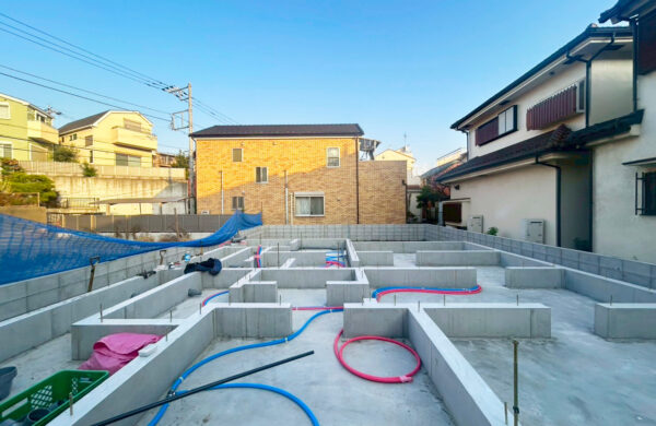 【武蔵関駅徒歩7分】敷地57坪超・LDK22帖・収納充実！TES床暖房＆制震ダンパー搭載の新築戸建の画像