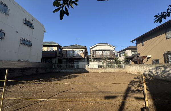 境南町2丁目｜南道路×建築条件なし｜ゆとりの53坪売地の画像