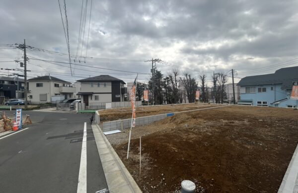区画整理地内の整った街並み｜陽当たり良好の40坪超×建築条件なしの画像
